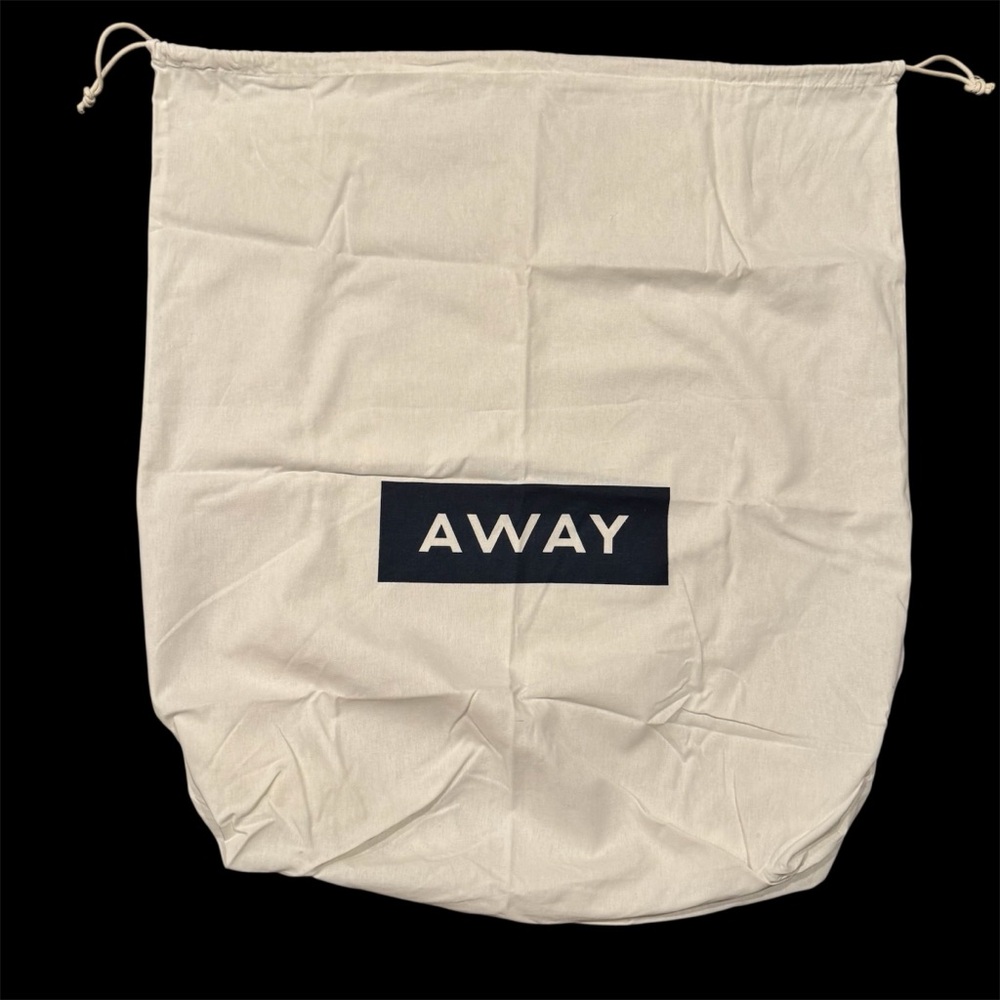 Away Travel - Huge Dust Bag 31x38” Flat | New